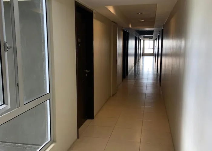 Cozy On The 28Th! It Park Cebu City